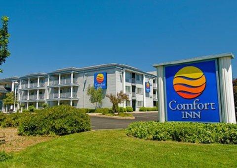 Gasthof Comfort Near I-5 3*